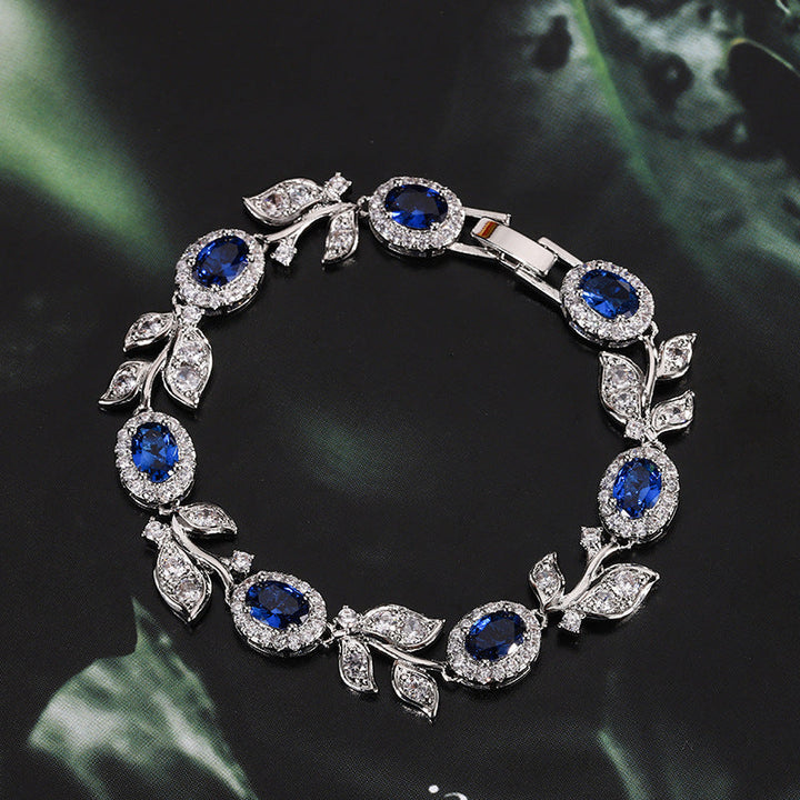 jewelry Retro flower bracelet full of diamonds shining temperament luxury models 2025 distinctive