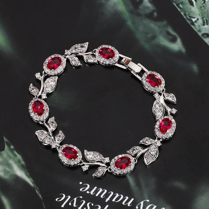 jewelry Retro flower bracelet full of diamonds shining temperament luxury models 2025 distinctive